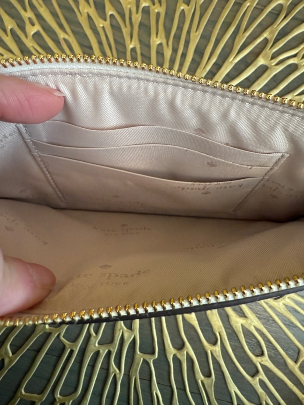 Kate Spade New York Floral Wristlet Mothers Day Bundle - Picture 6 of 8